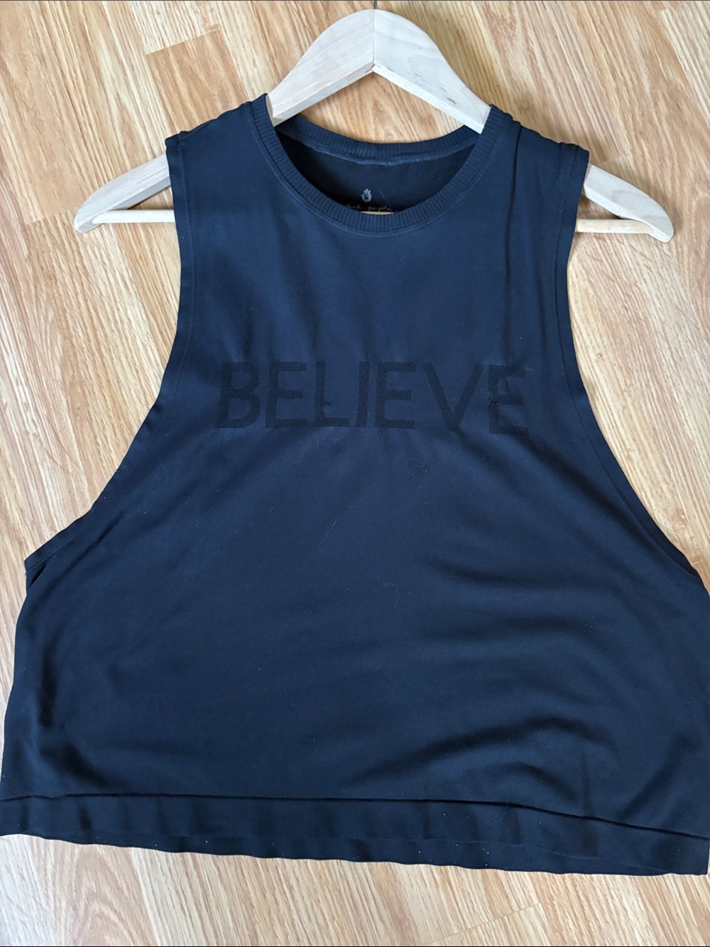Spiritual Gangster Black 'BELIEVE' Sleeveless Crop Tank
